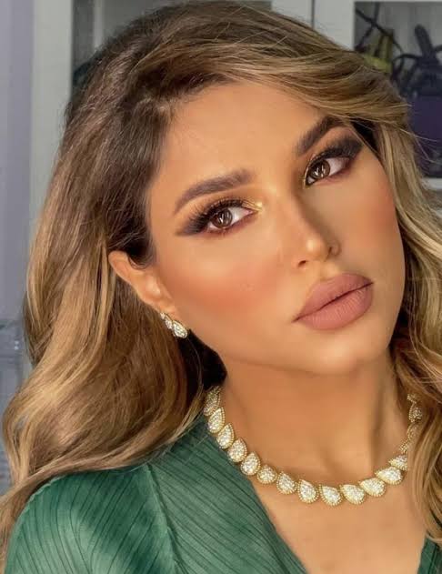 الفاشينيستا نهى نبيل ترزق بمولودها الرابع يوسف